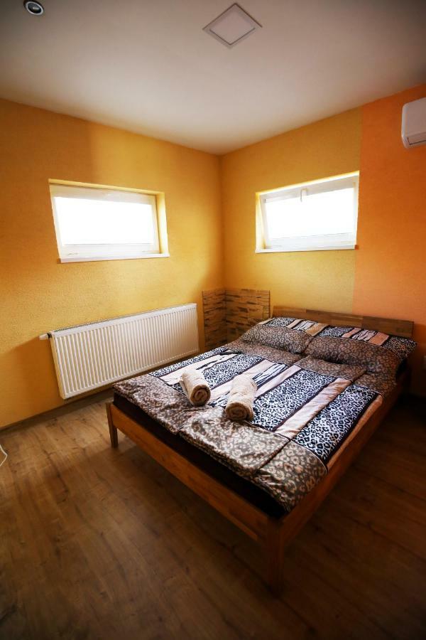 Apartmány Dimitra Štúrovo Exterior foto