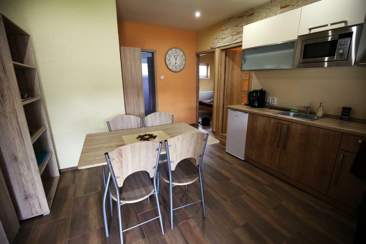 Apartmány Dimitra Štúrovo Exterior foto
