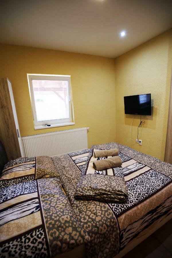 Apartmány Dimitra Štúrovo Exterior foto