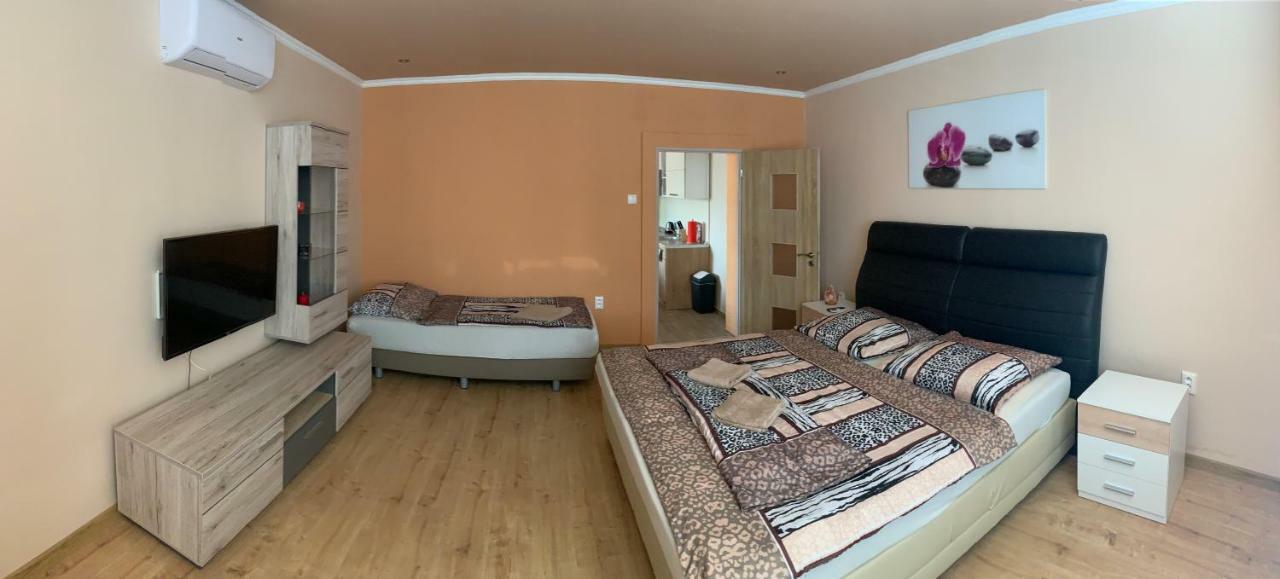 Apartmány Dimitra Štúrovo Exterior foto