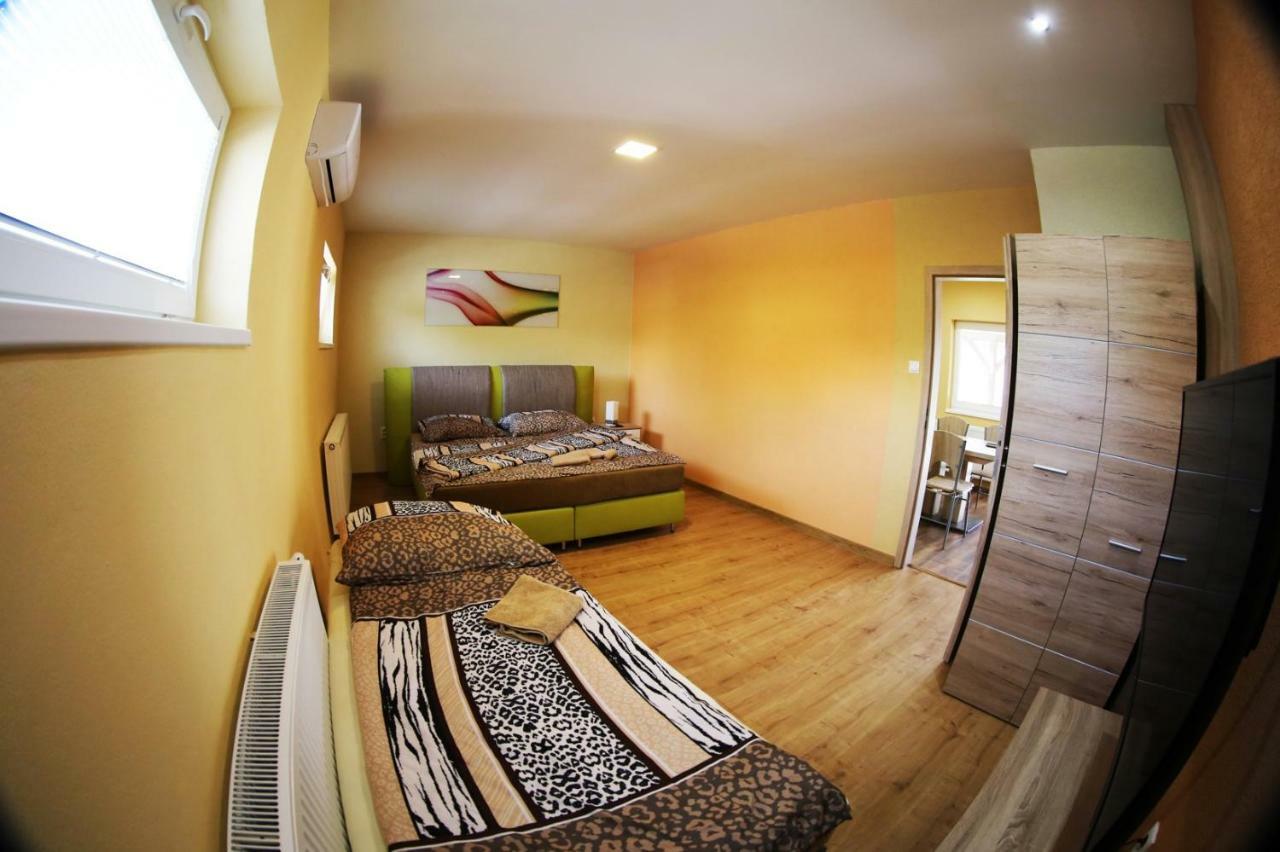 Apartmány Dimitra Štúrovo Exterior foto