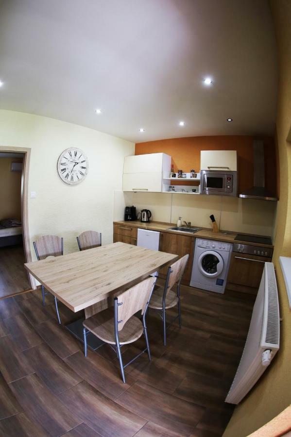 Apartmány Dimitra Štúrovo Exterior foto